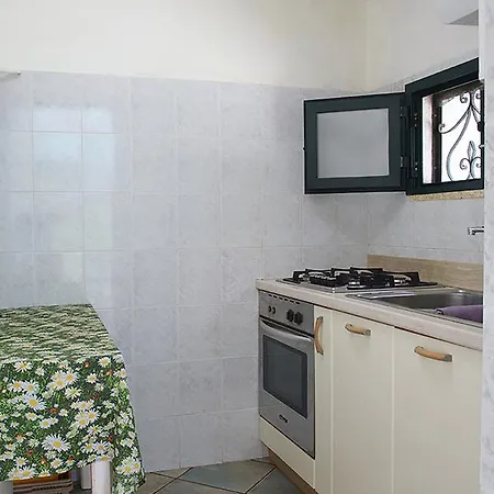 Holiday home Villetta In M143 *